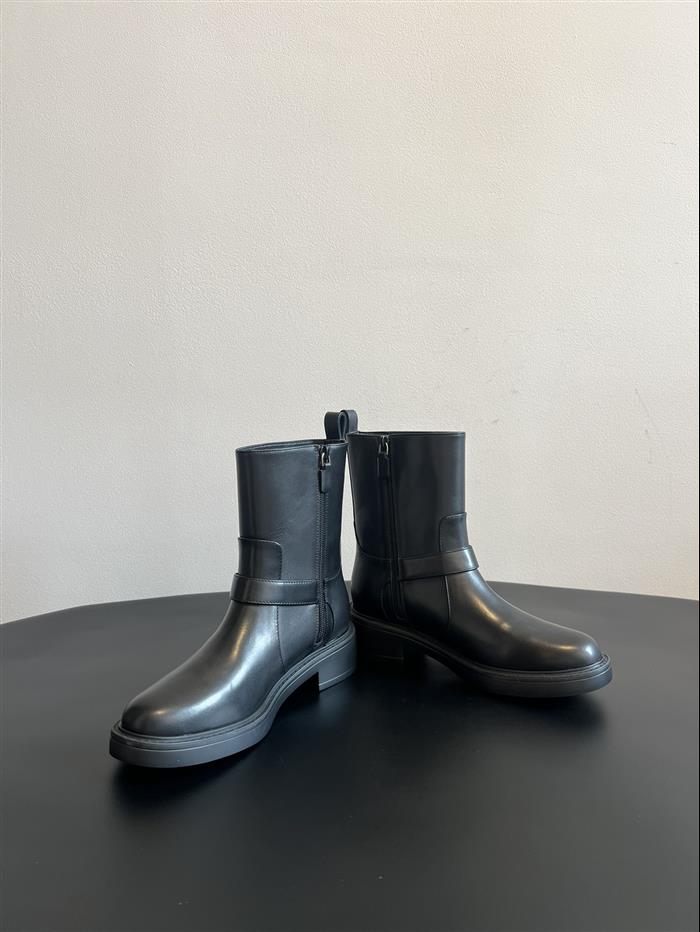 20251128174646351 380